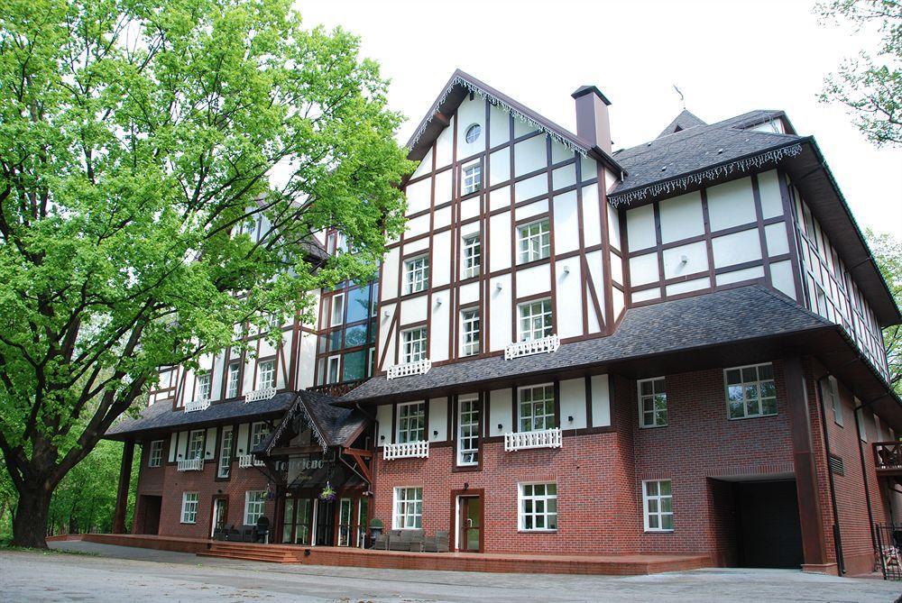 Park-Hotel Golosievo Kiev Exteriör bild
